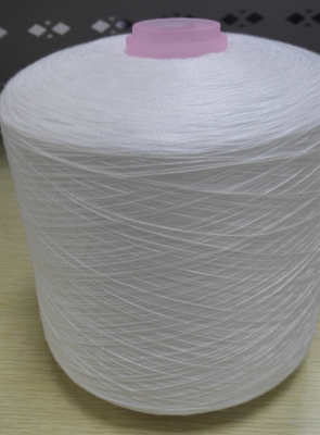 استحکام بالا 20/2 20/3 خام سفید 100٪ پلی استر رشته ای برای خیاط جین
