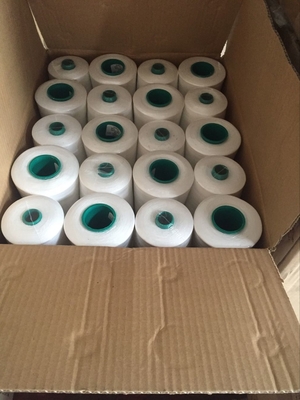 چند رنگ 40/2 100٪ چرخش موضوع دوخت پلی استر برای Overlock