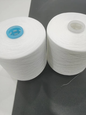 تحویل سریع 40/2 رشته پلی استر اسپون برای رشته دوخت پلی استر