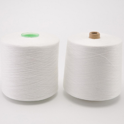 پوست خام سفید 100٪ Polyester Spun Polyester 20S 30S 40S 50S 60S برای موضوع دوخت